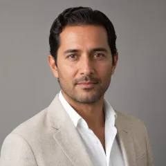 Hector Villanueva